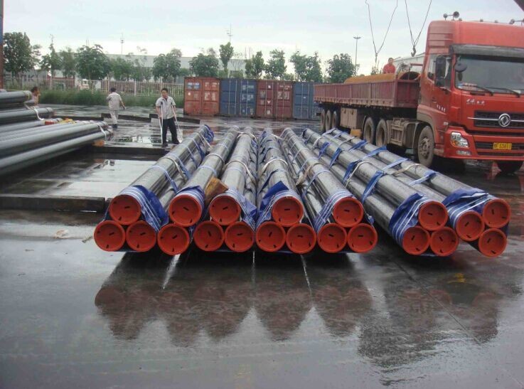 API 5L Seamless Steel Pipe ASTM A53 28 Inch Carbon Steel Pipe