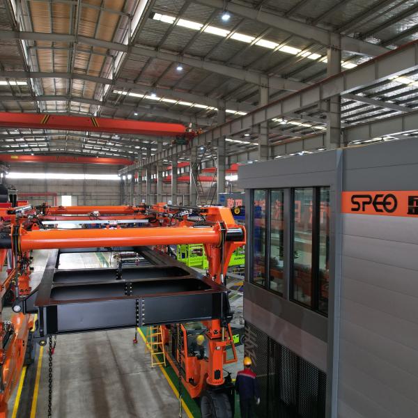 SPEO Container Lifting Vehicle , Orange Port Container Crane Truck For Steel