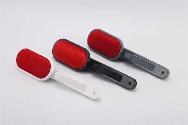 felt lint brush for sweaters wool Dual Sided Pop-up Multi-Directional Swivel Head Comfort-Grip Handle Reusable