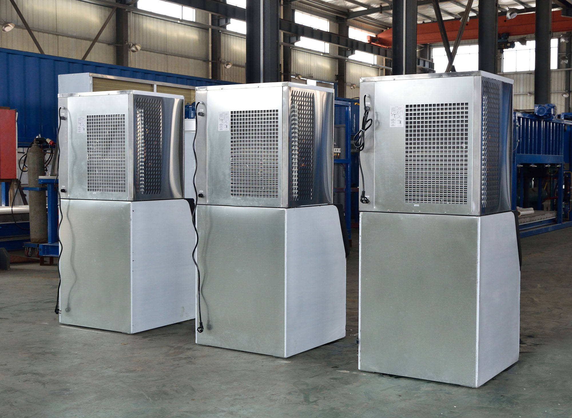 Copeland Compressor accuracy Focusun Cube Ice Machine with 100KG Ice Storage Capacity