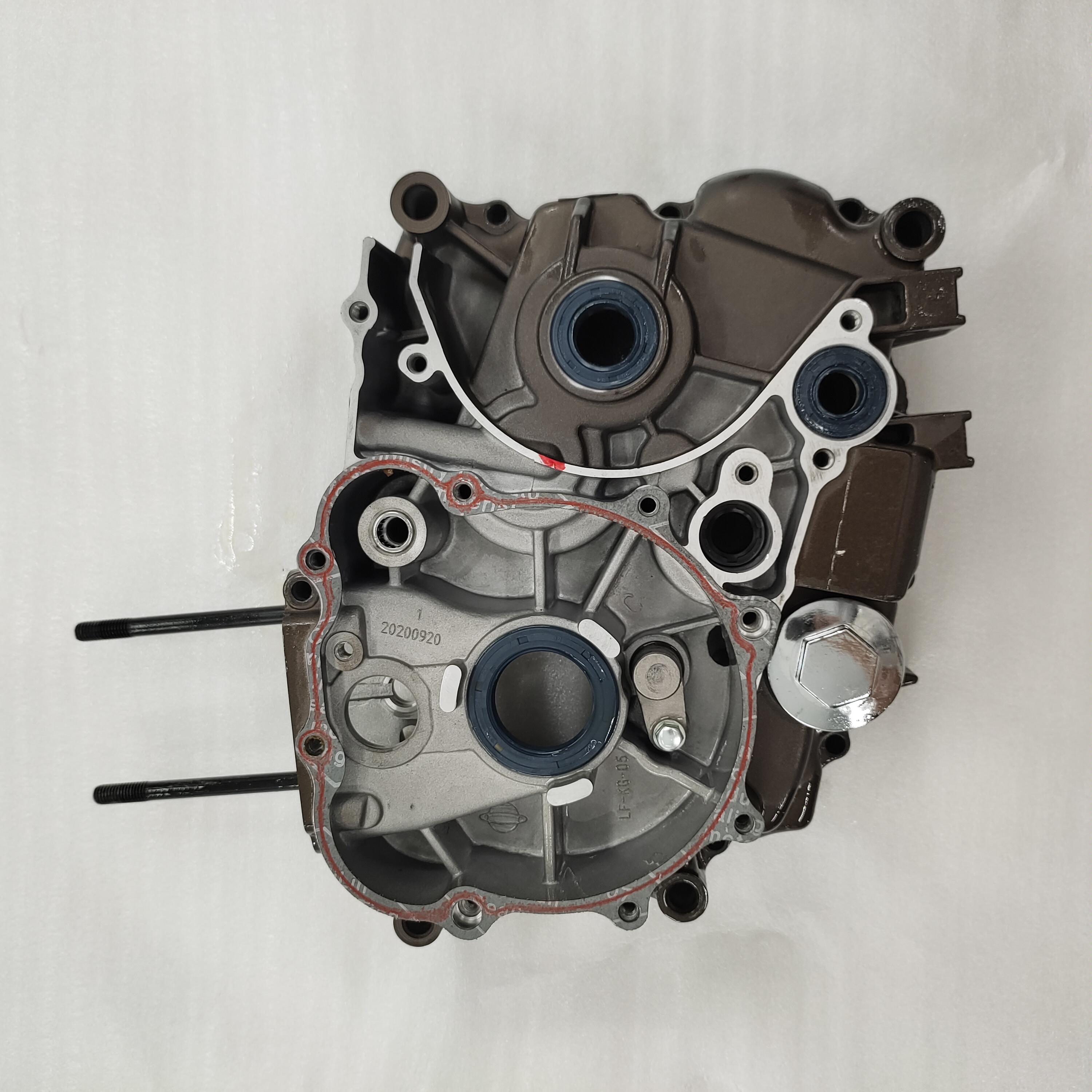 High Precision Tricycle Engine Parts in Brown for Motorcycle LF150cc 250cc Engine