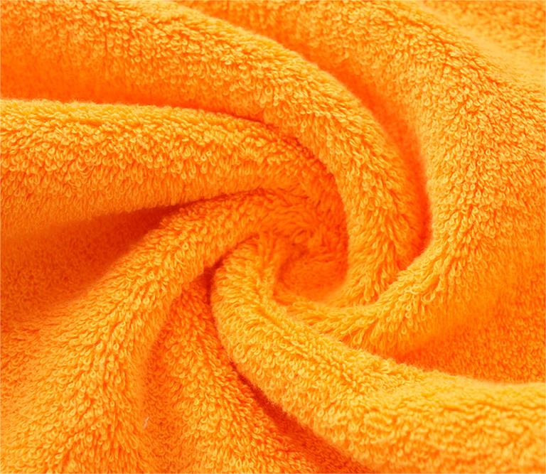 Customized Logo Cotton Towel Absorbs Water Efficiently and Leaves No Lint Behind