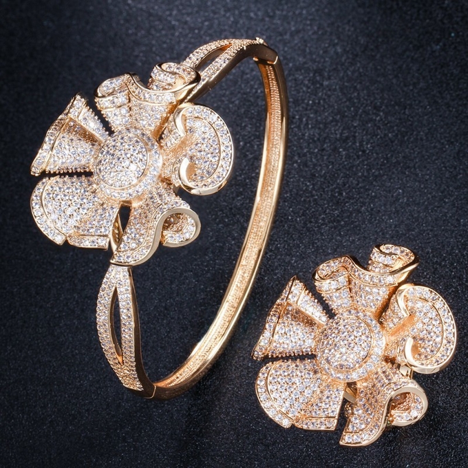 Flower Cubic Zirconia Bangle CZ Zircon Crystal Flower Bracelets for Women Wedding Bridal Bracelets Jewelry