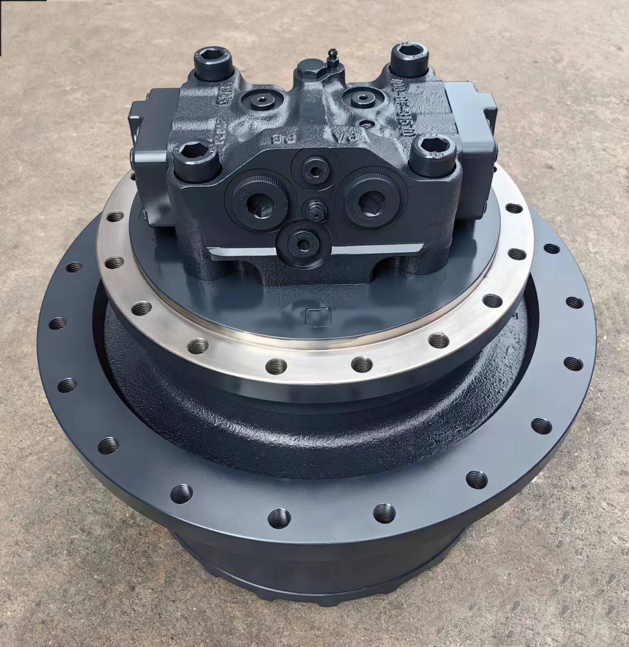 Outer Packing Carton or Plywood Case TGFQ PC220-8 Travel Motor with Gearbox 20Y-27-00550
