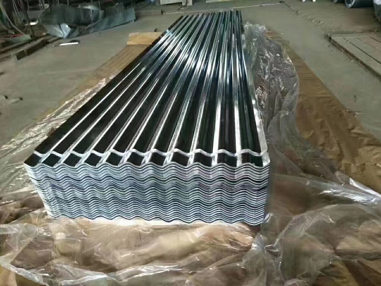 Galvanized Corrugated Steel Roofing Sheet With Competitive Price