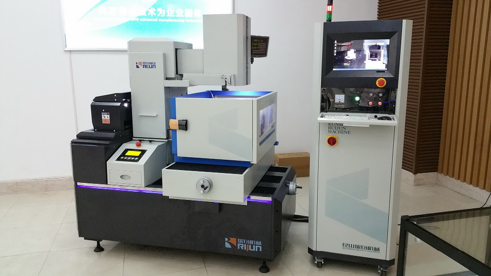 2018 New designed FR400 CNC Wire cutting EDM EDM wire cutting machine