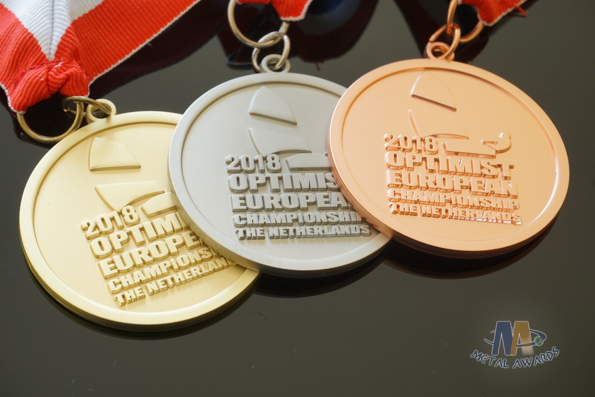 Customized Metal Award Medals Running And Marathon Medallions Championship Gifts Zinc Alloy Medal