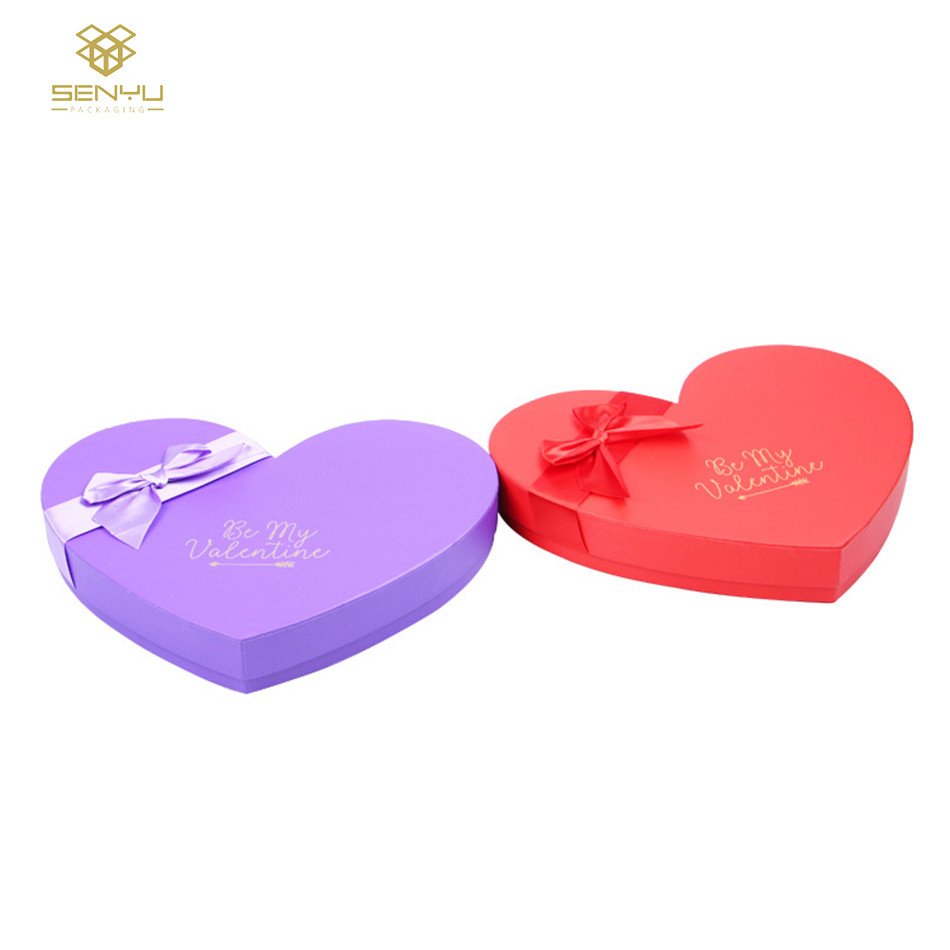 1200g Grey Cardboard Paper Heart Shaped Chocolate Box Packaging With Divider Insert