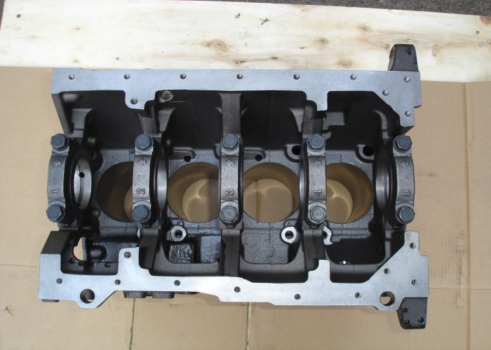HYUNDAI 4D56&D4CB Engine Cylinder Block 21100-42200 Diesel Engine Components