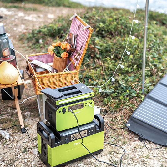 FCC 60Hz Portable Power Station 1500 Watt Power Station UPS Camping