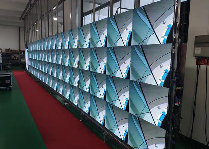 Eye Catching Full Color Indoor Led Billboard Front Maintenance P2 P4