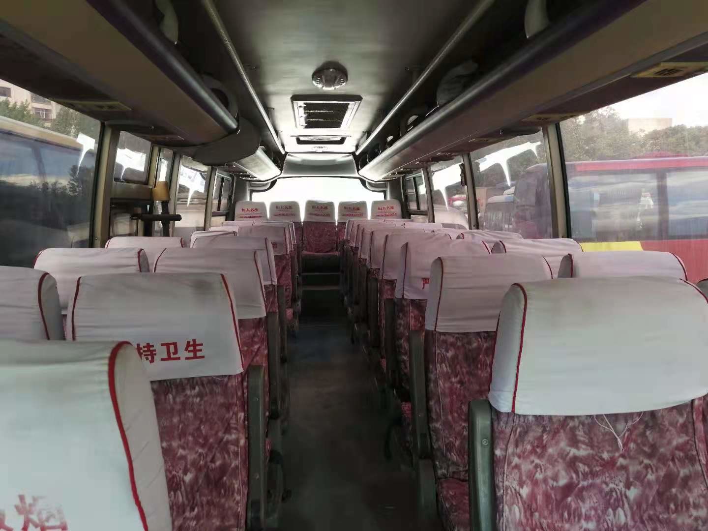Used Kinglong Bus XMQ6900 Double Doors 39seats Low Kilometer Left Steering Steel Chassis