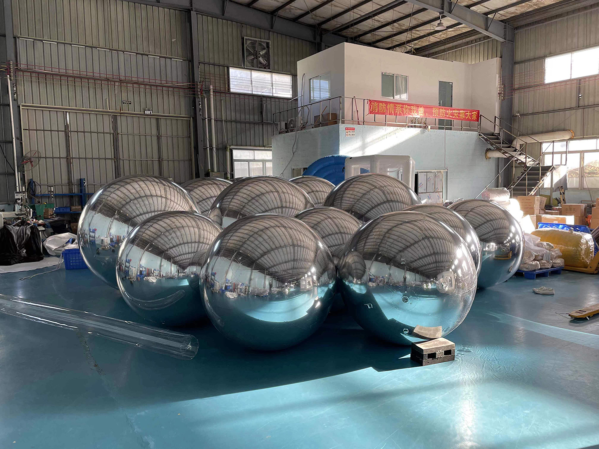 hot selling customize logo size silver golden inflatable reflective pvc mirror ball