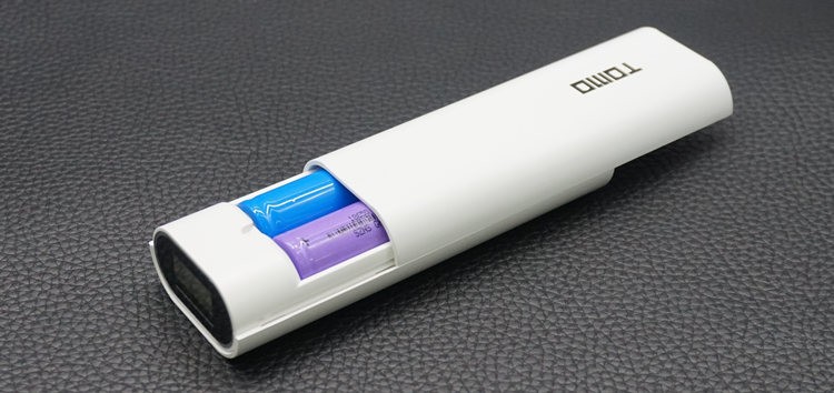 TOMO V8-2 18650 Power Bank Charger 1.jpg