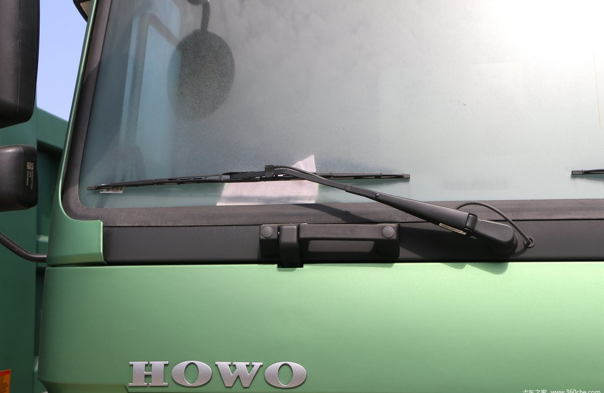 Sinotruck Howo 30tons 6x4 375hp Used Tipper Truck Dump Truck with Segement Heavy Truck
