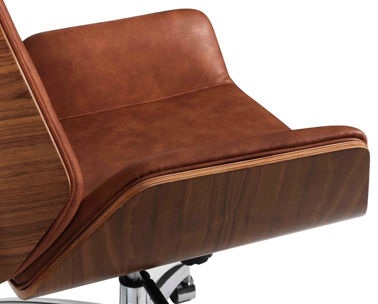 Bedroom Lobby Hotel Desk Chairs 0.225CBM 360 Deg Mid Back Leather Upholstery