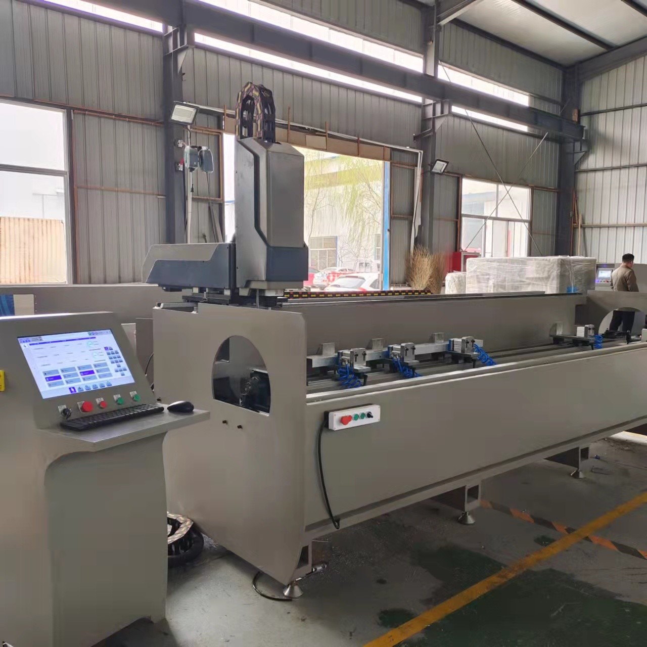 WSZ-CNC-2500 CNC Aluminum Drilling Machine Automatic Milling Machine