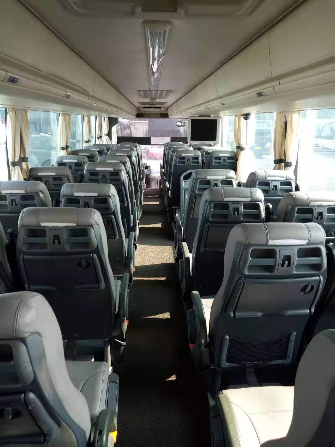 2016 Brand Used Luxury Coach Tour Automobile Bus 49 Seats