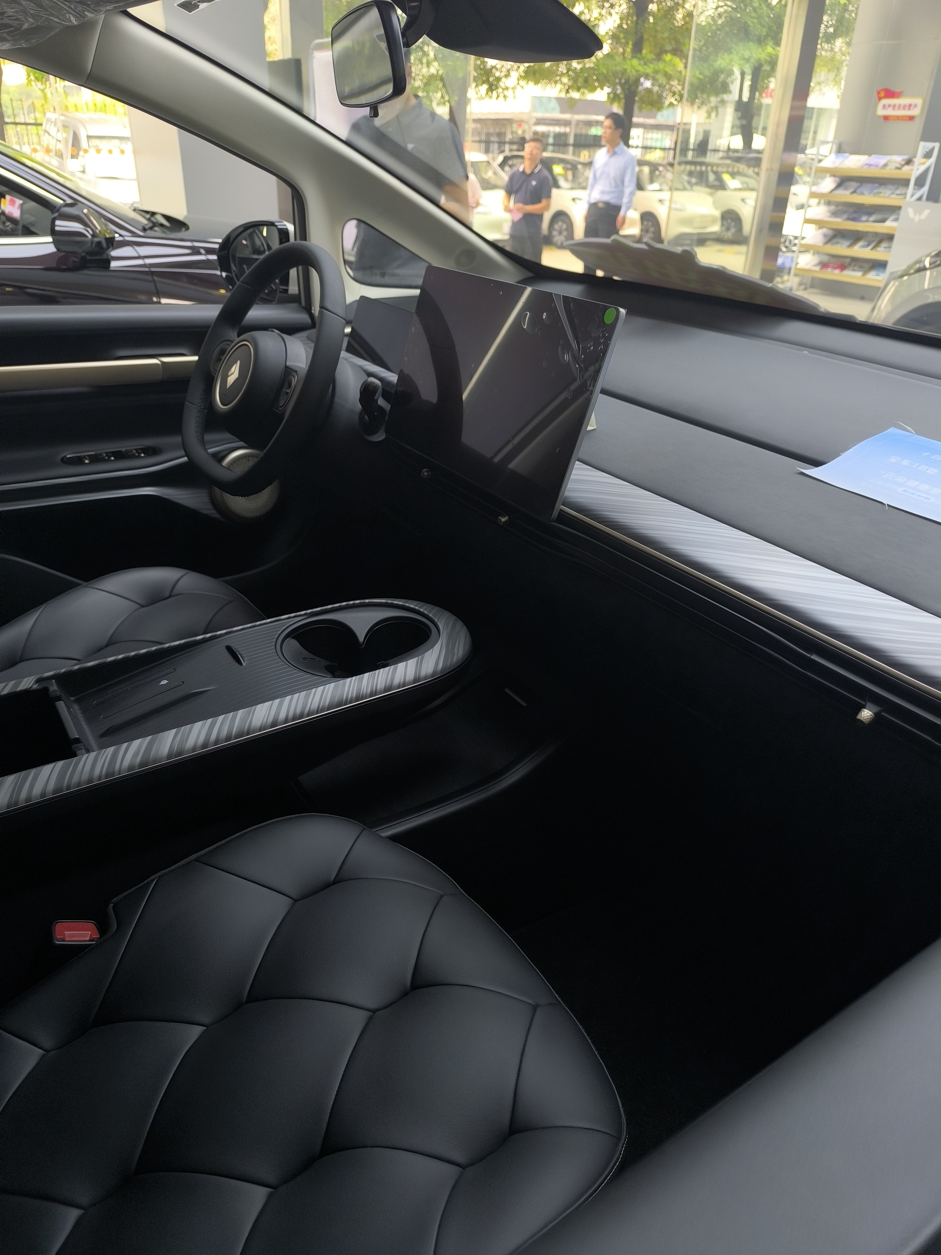 Affordable Baojun Yunduo 360 460km Station Wagon Energy Vehicle with Lithium Ion Battery