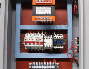 M4 Vertical Turret Milling Machine Vertical Spindle Milling Equipment 1270x254mm