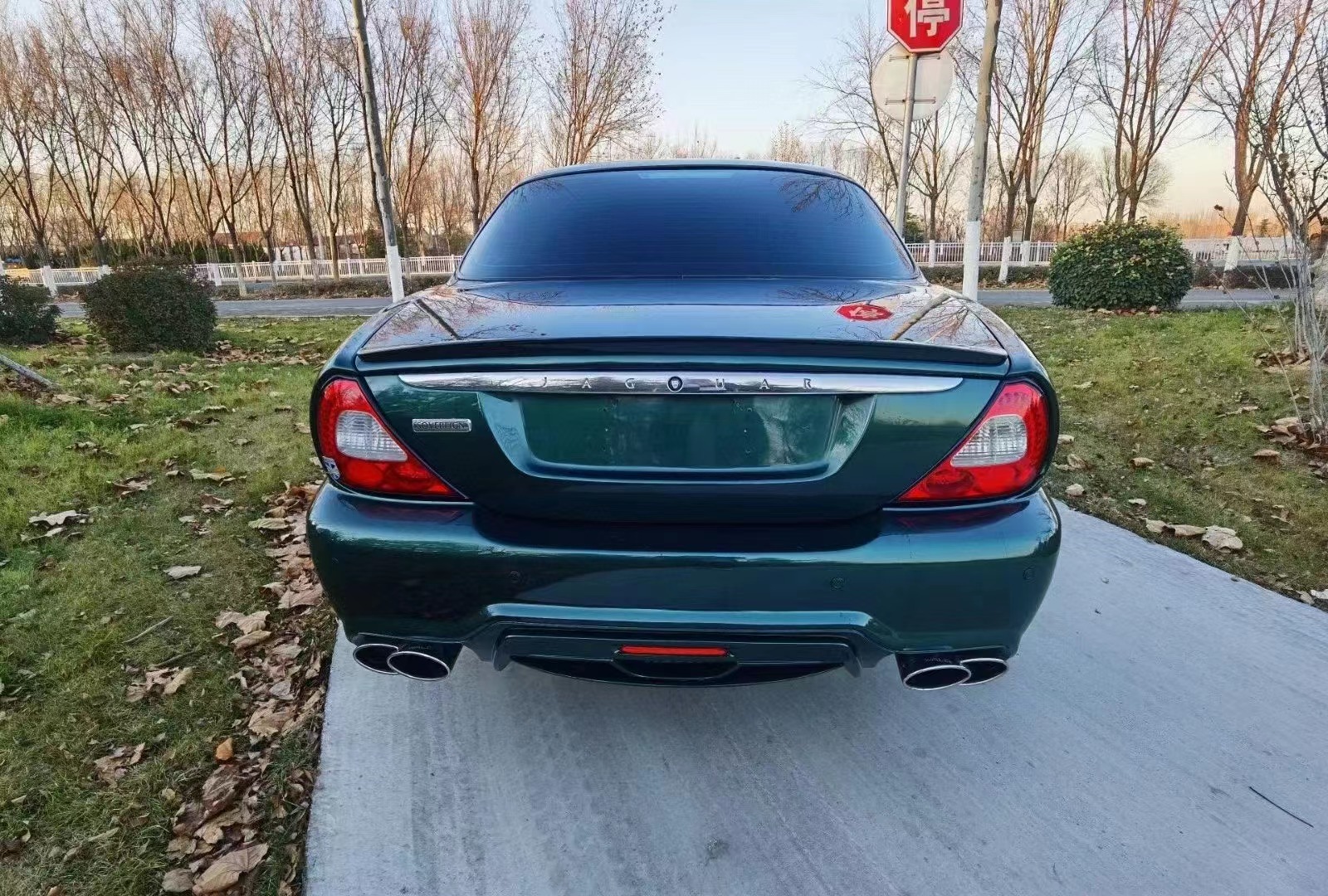 For Jaguar XJ8 XJ6 Body Kit XJ6 XJ8 Upgraded Wald-style Front and Rear Bumper Spoiler Body Kit