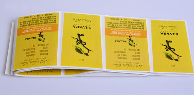 Spot UV 3d logo full color printing labels roll for wine bottle packaging customized