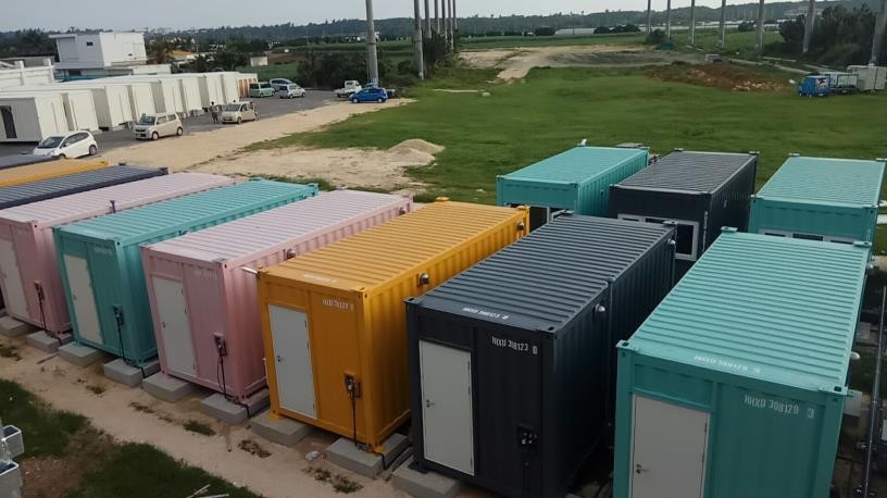 Portable Steel Container House Prefabricated Mobile Warehouse for Construction Site Featuring Aluminum Alloy Windows