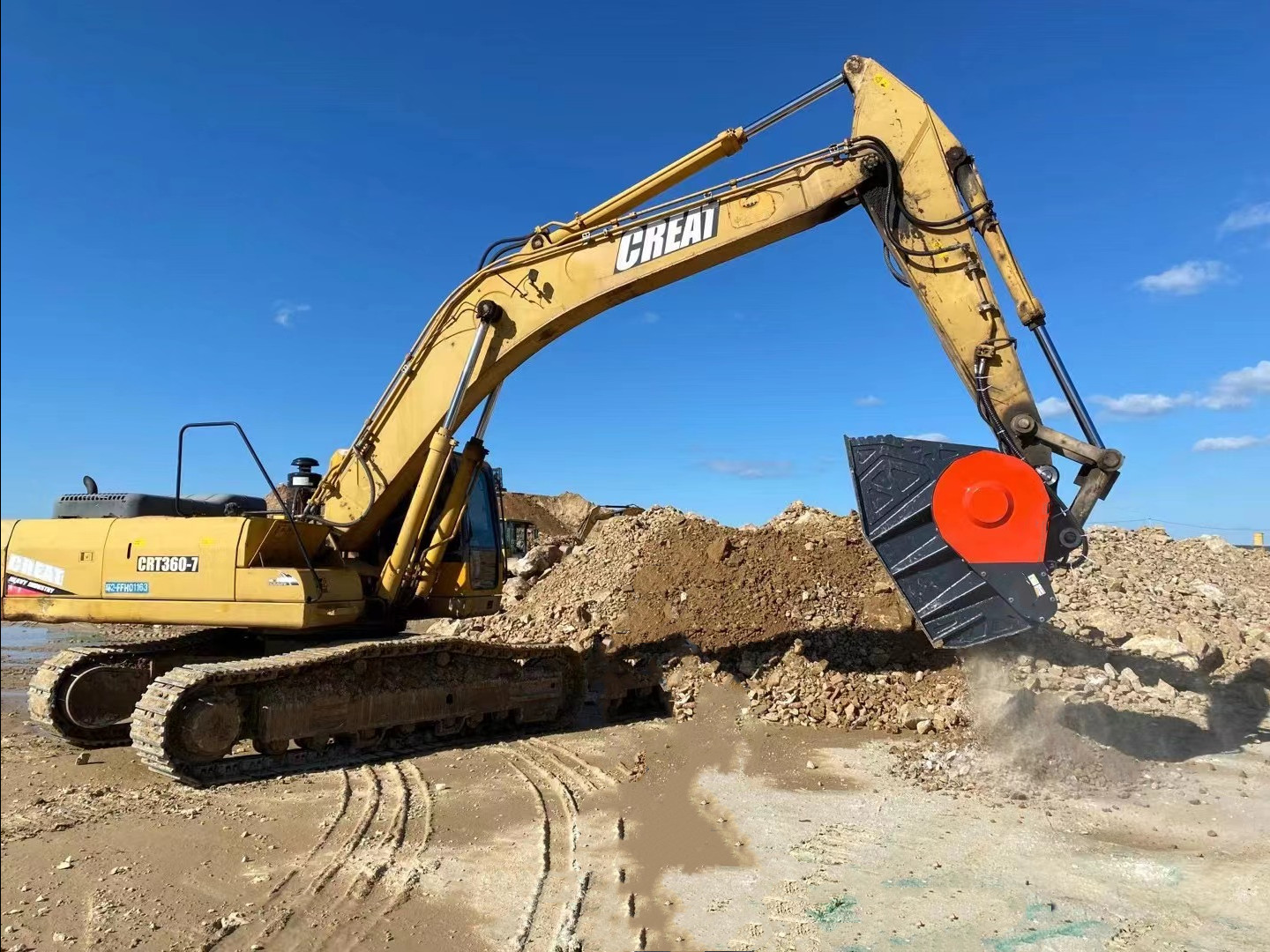 NM400 Concrete Crusher Attachment 0.8m3 Excavator Grapple Bucket