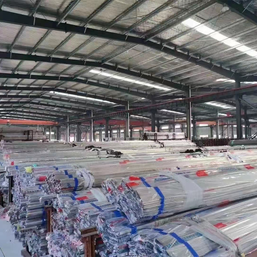 Annealed Round 304 Stainless Steel Welded Pipe With PVC Foil Finish BA Bright