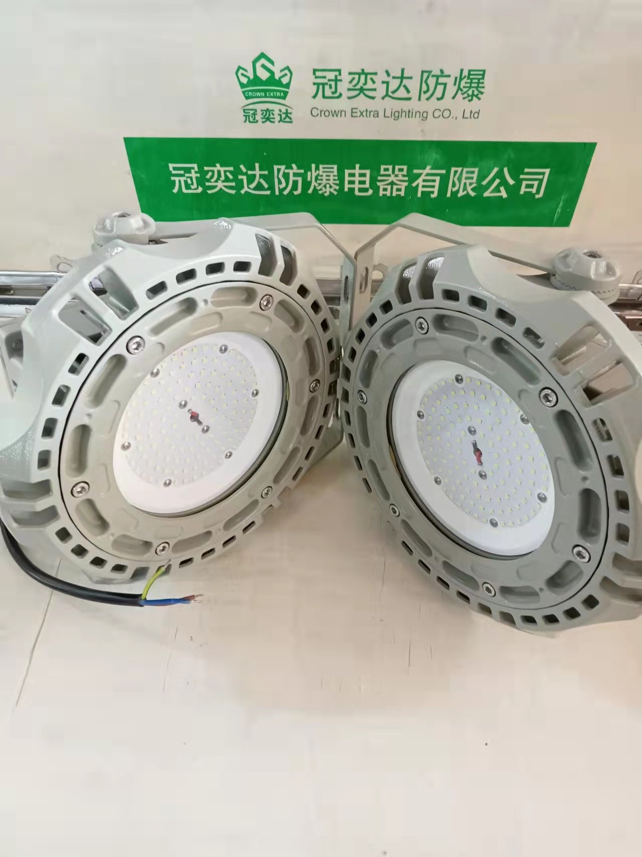 120w 150W Explosion Proof High Bay LED Light With Emergency Device Gas Station Lamp