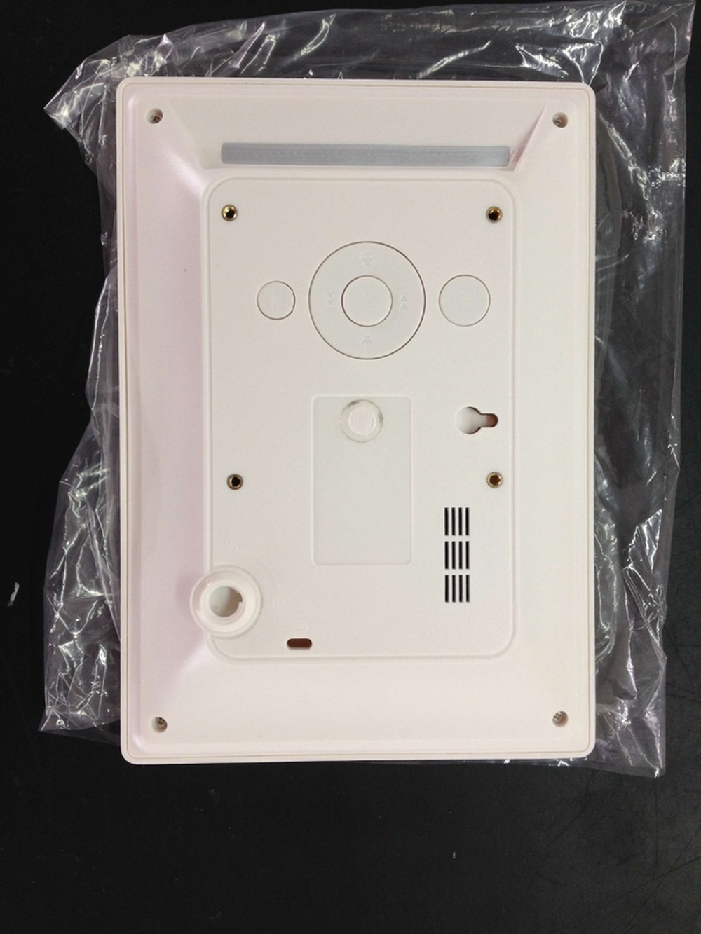 10.1" inch LCD Video advertising frame with SD USB ports with IR body sensor for retail store