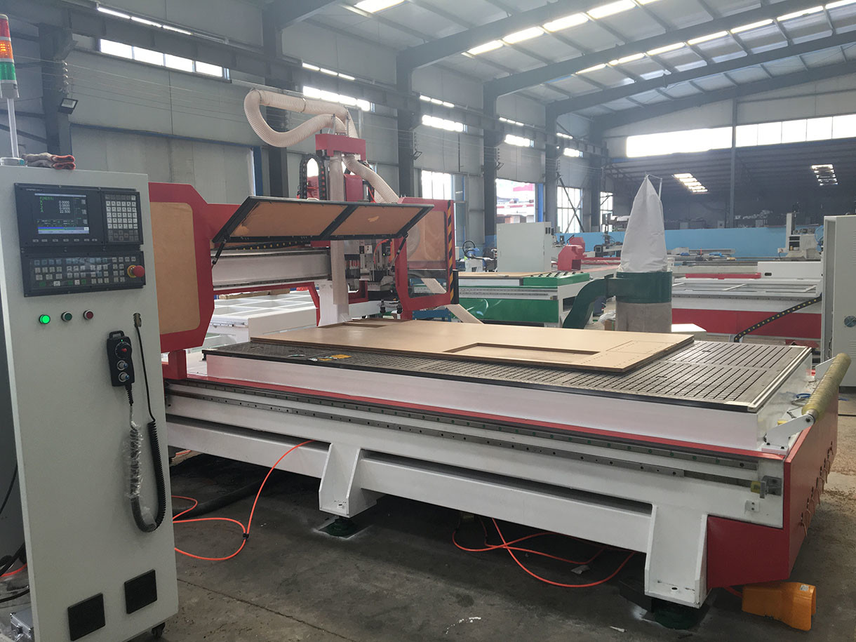 Wood working machinery cnc machine for wood door cutting
