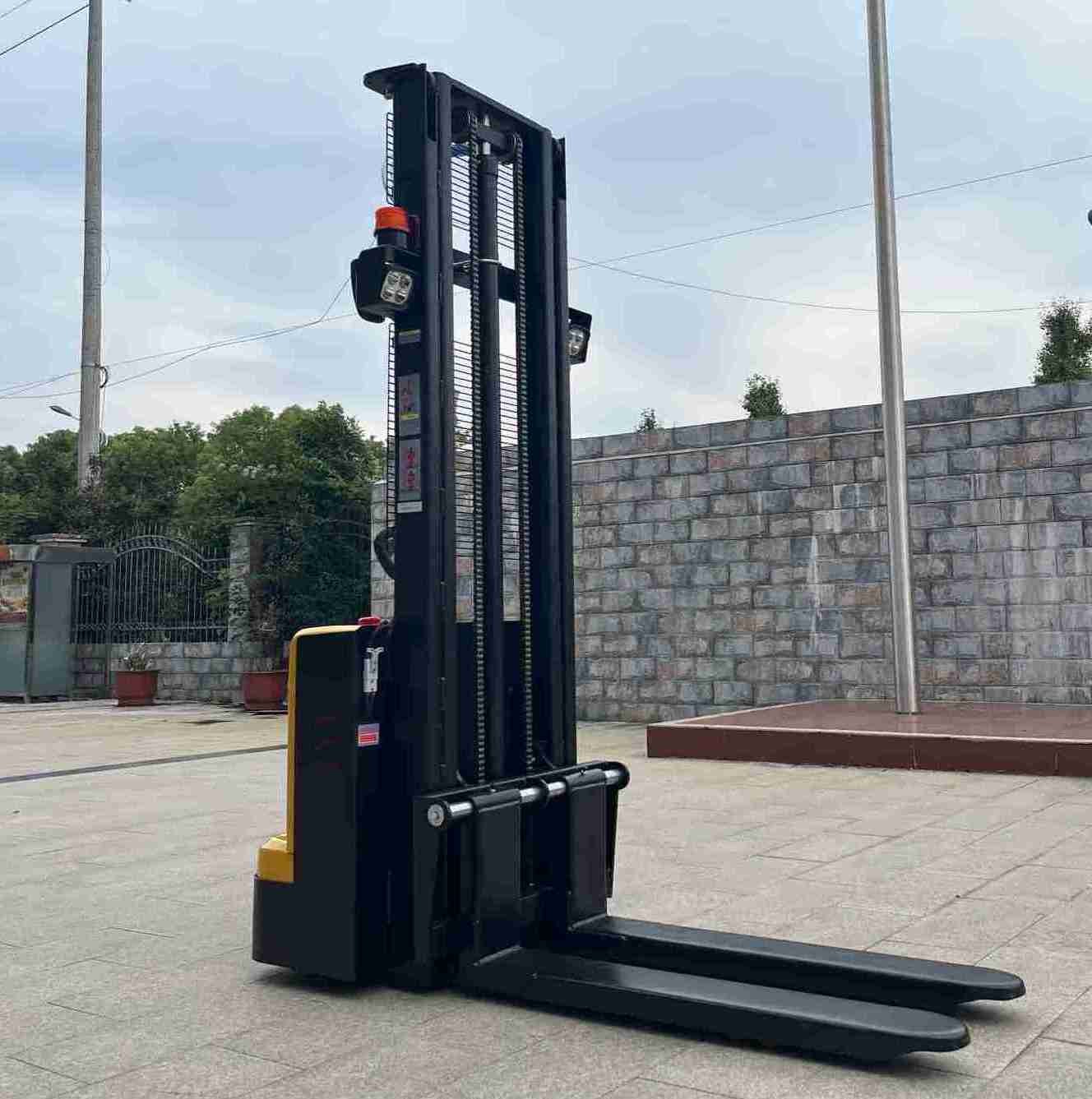 1.5ton 1ton 3meters 4meters 4.5meters Electric Pallet Stacker Full Electric Lift
