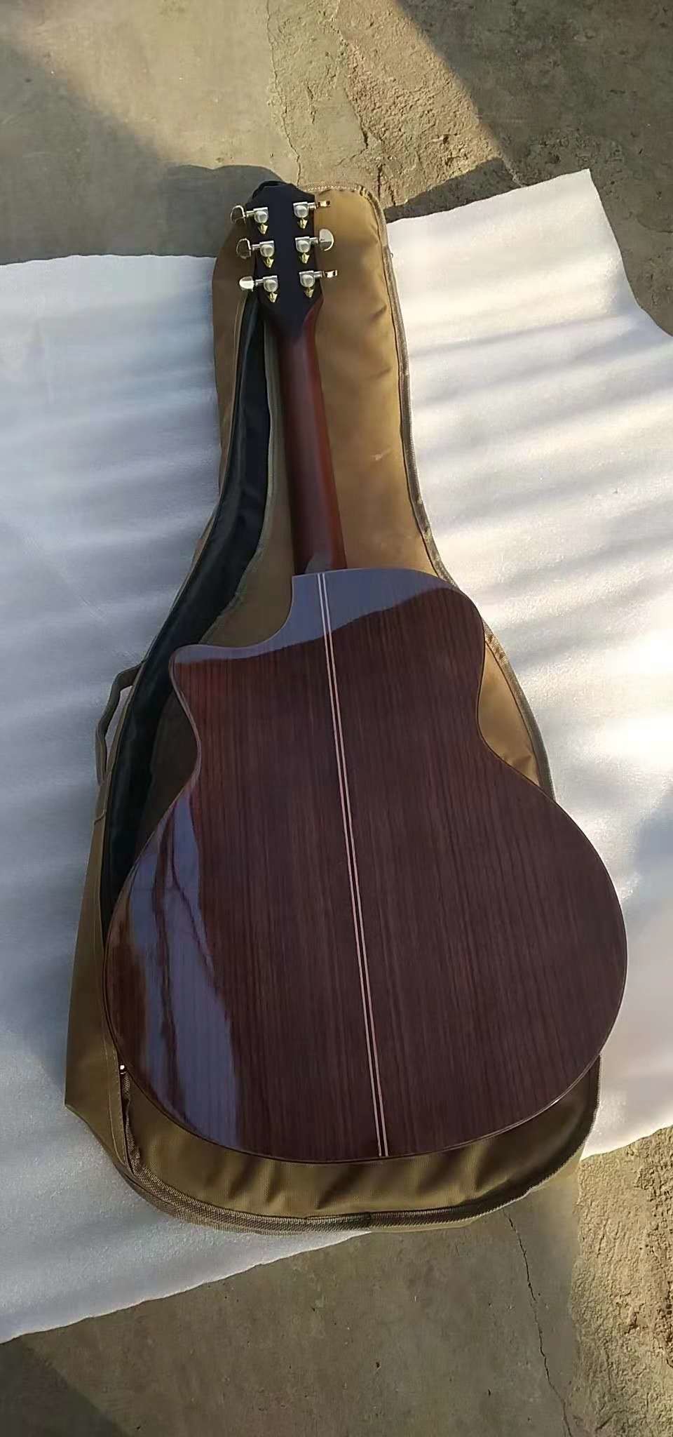 Wholesale factory custom 916CE 41-inch natural wood acoustic guitar with hardcase,ebony fingerboard,Can be customized