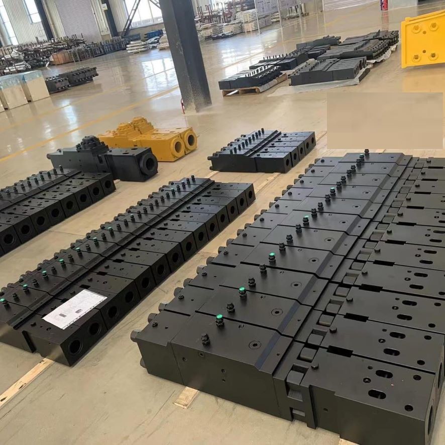 SOOSAN Excavator Breaker Parts SB70 SB50 SB81 Mainbody Power Cell