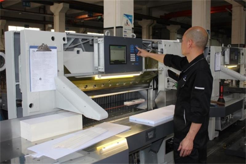 BP Machinery - Paper cutter machine 