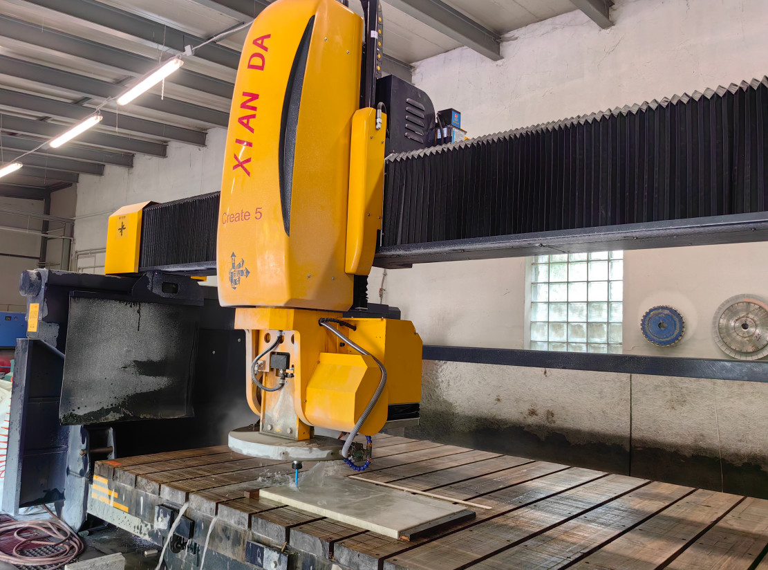 Precise Cutting with 5-Axis Stone Cutting Machine and Max Lifting Travel of 500mm