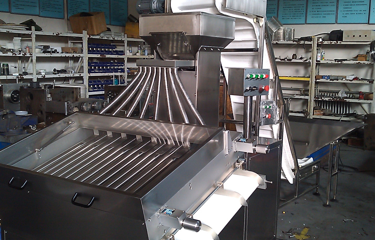 Essential Tool Capsule Sorter , 10cm Distance Tablet Sorting Machine Large Capacity