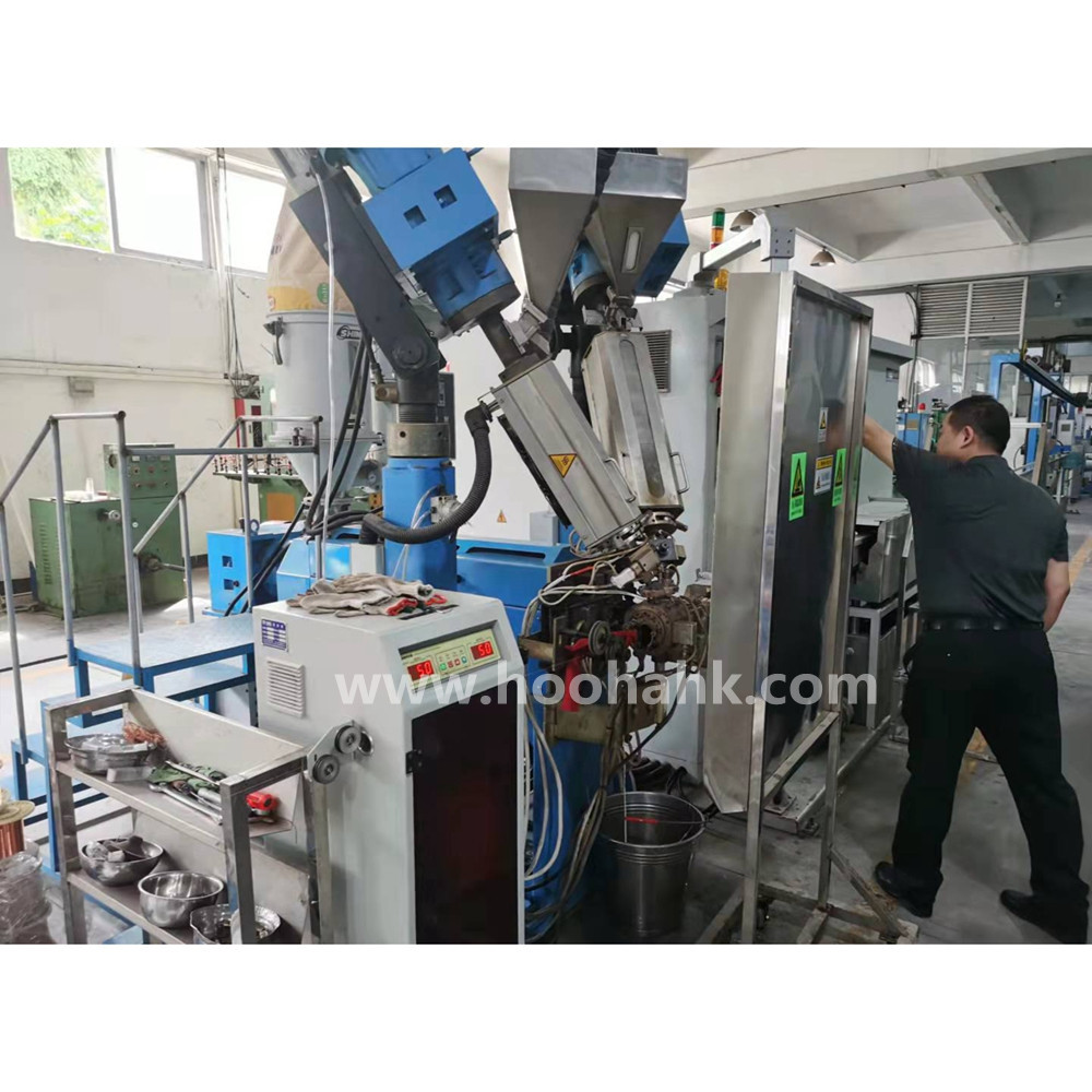 Triple Layer Chemical Foam Cable Wire Extruding Machine CAT7 CAT8 Production Line