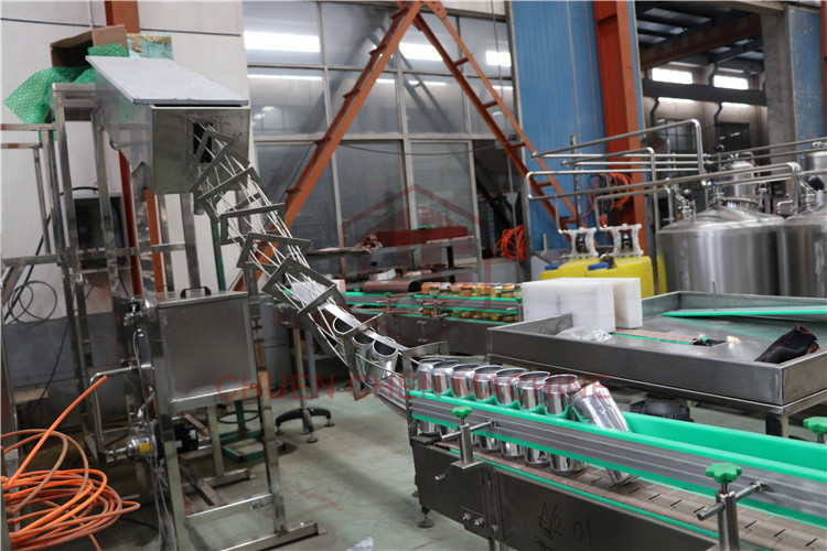 Vacuum Type Beverage Can Filling Machine Microbrewery Bottling Equipment