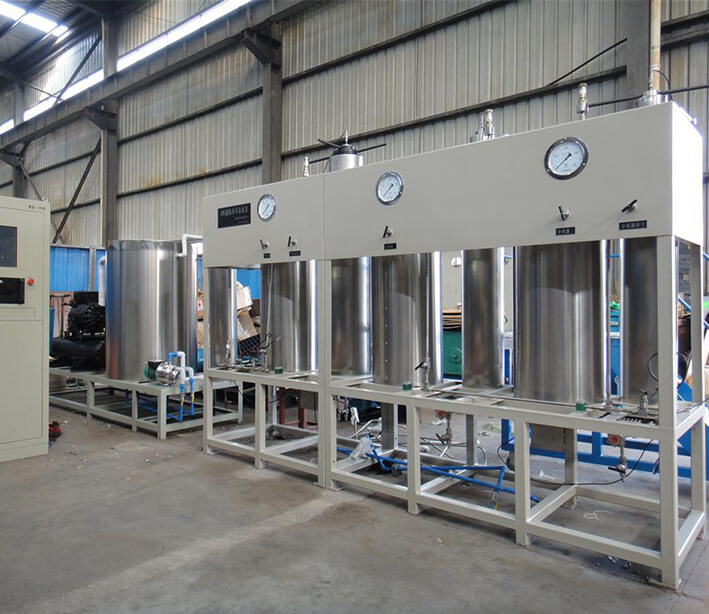 1000ml Supercritical Fluid Extraction Equipment TOPTION Supercritical Co2 Extractor