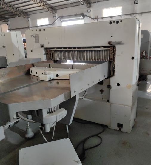 1150mm Max. Workable Width Polar 115E Paper Cutting Machine For Retail Customers