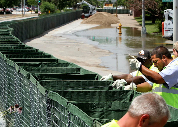 High Durability Military Barrier Guardian Shield In Black For High Standards Hesco barrier