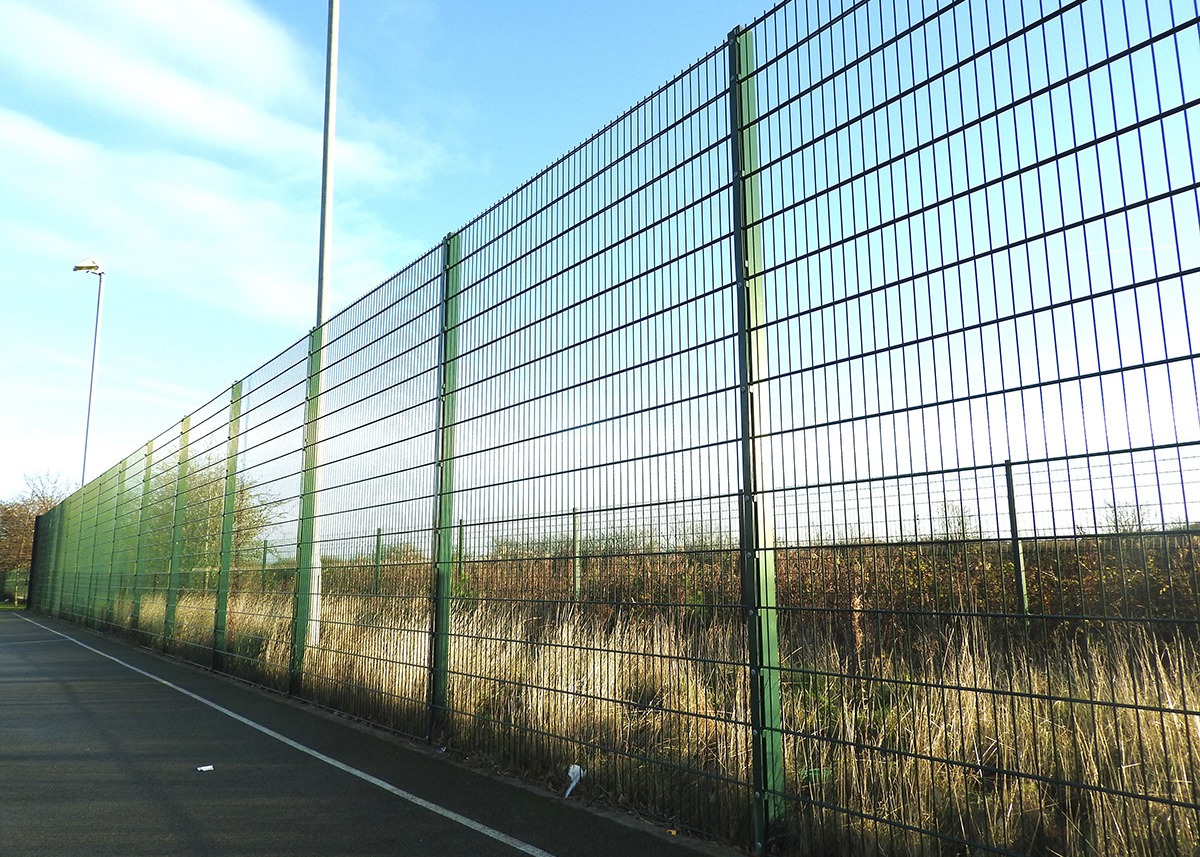 8/6/8 2d 1.5m Height 1.8m Height Double Wire Mesh Fencing
