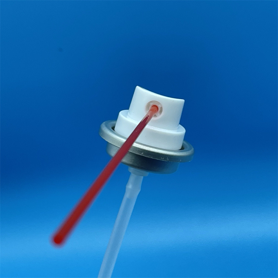 Carburetor Cleaning Valve for Motorcycle Engines - Robust Design, Efficient Cleaning
