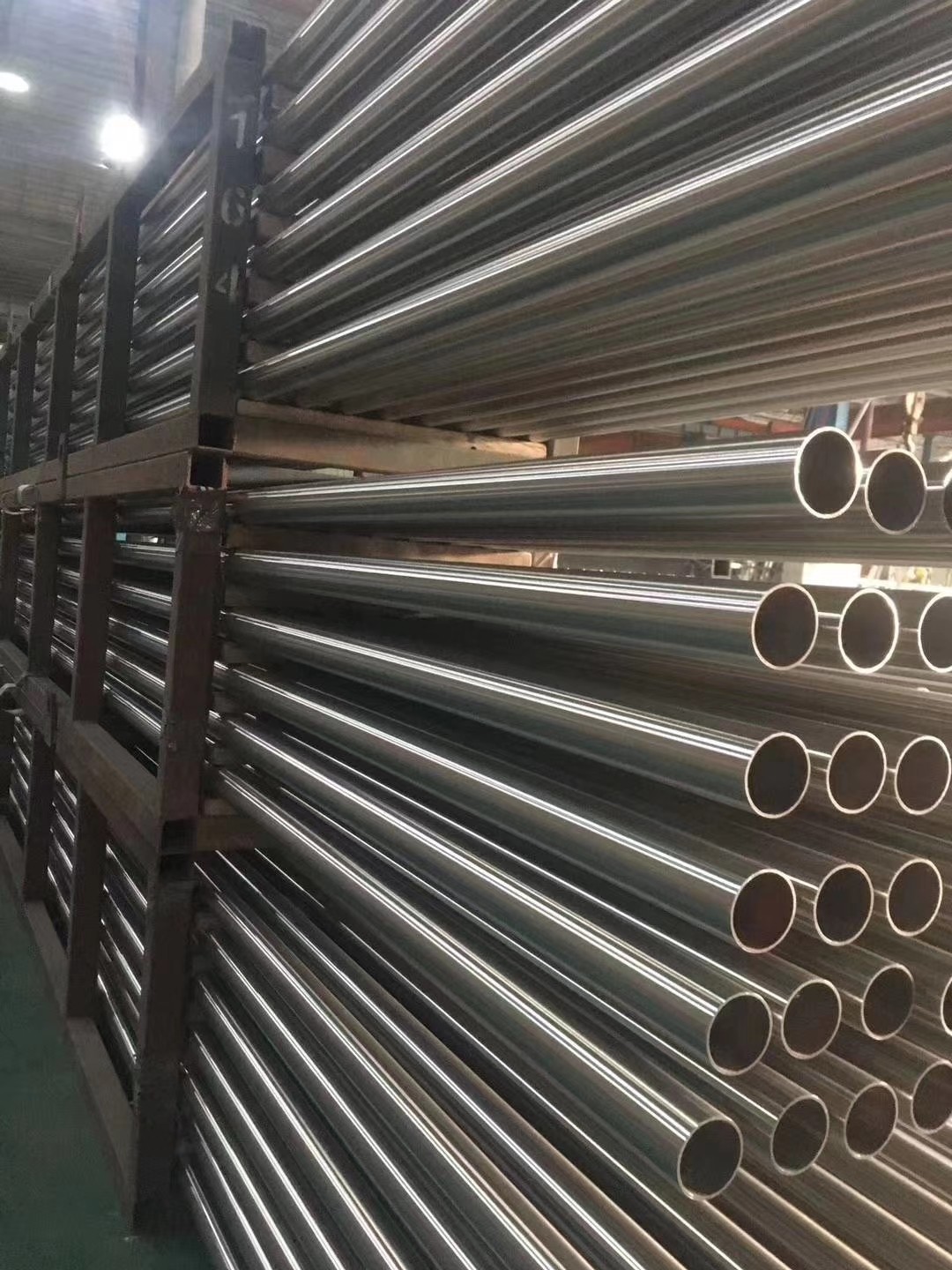 SS304L 0.6MM 4 Inch 304 Stainless Steel Pipe Tube Exhaust Tubing AISI