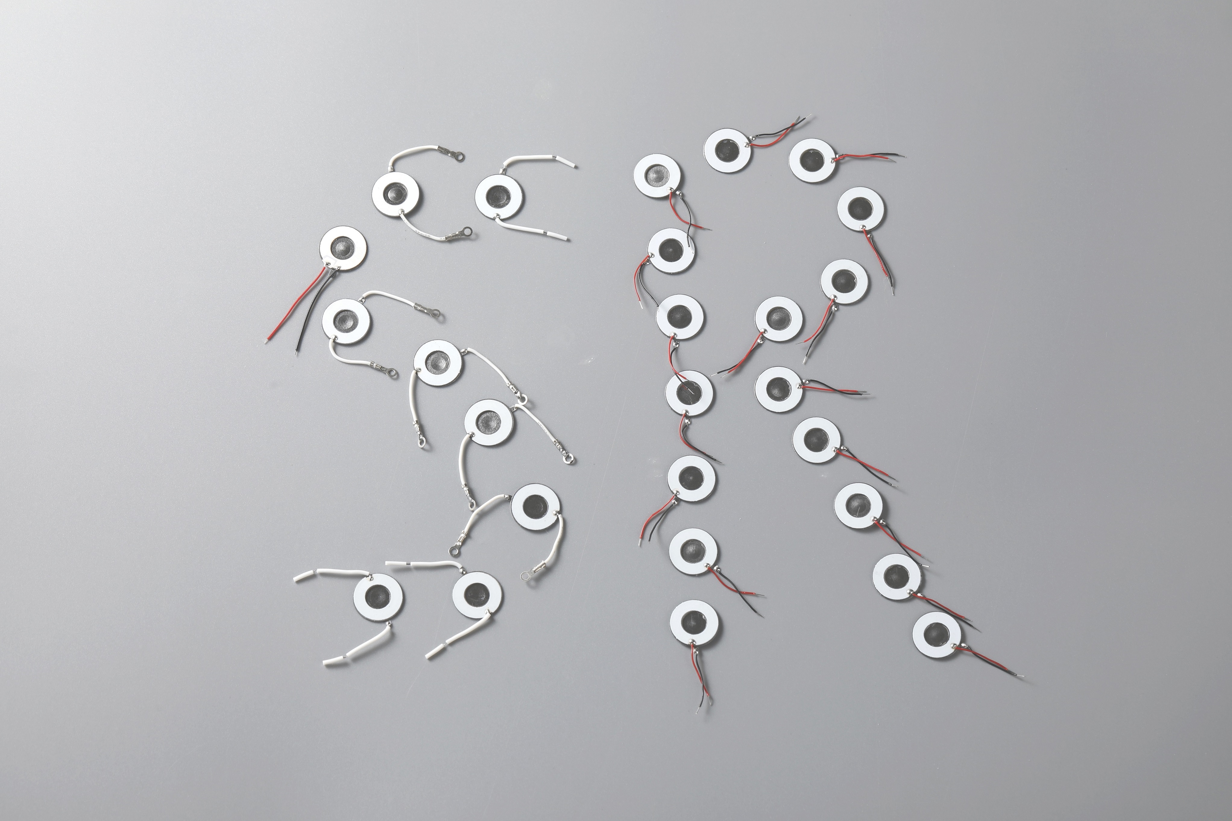 Microporous Piezoelectric Ceramic Disc No blockage PZT Plate Customized