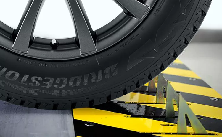 Tire Automatic Spike Barrier Boom Vehicle Manual Tyre Killer Customized