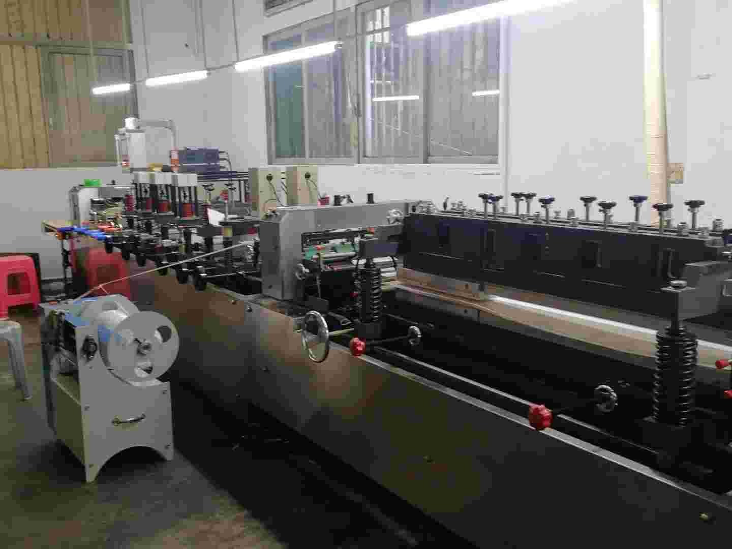 Double Line Spout Standing Pouch Making Machine Three Phase 380V/50HZ