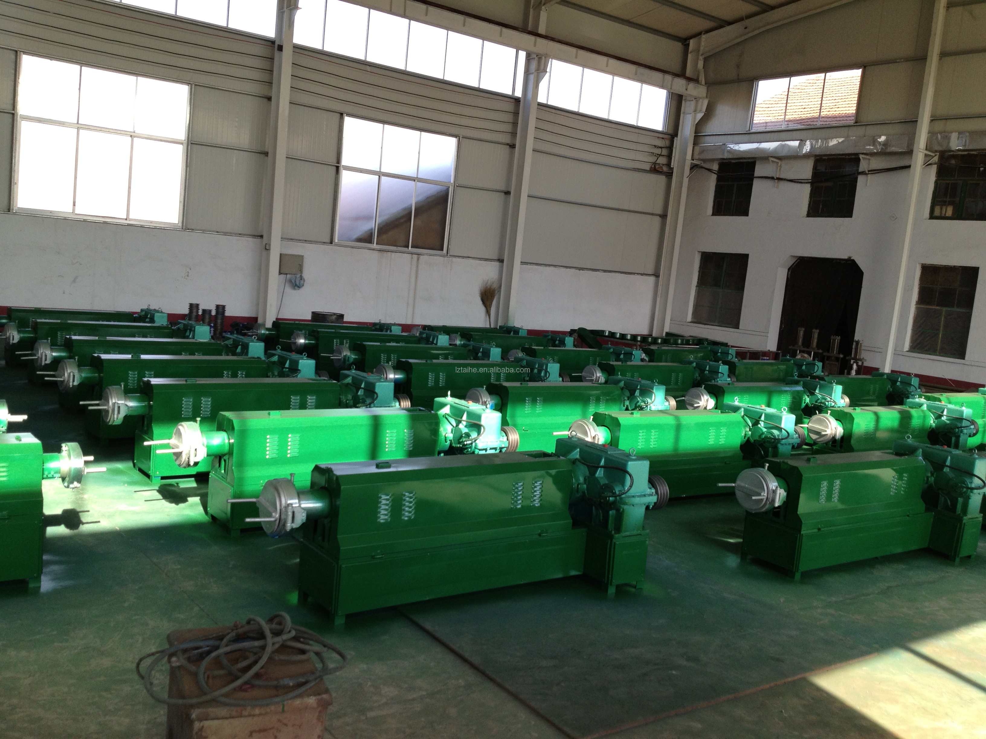 Screw Material 40Cr Double Stage Plastic Pelletizer Machine for Recycling Waste PP PE